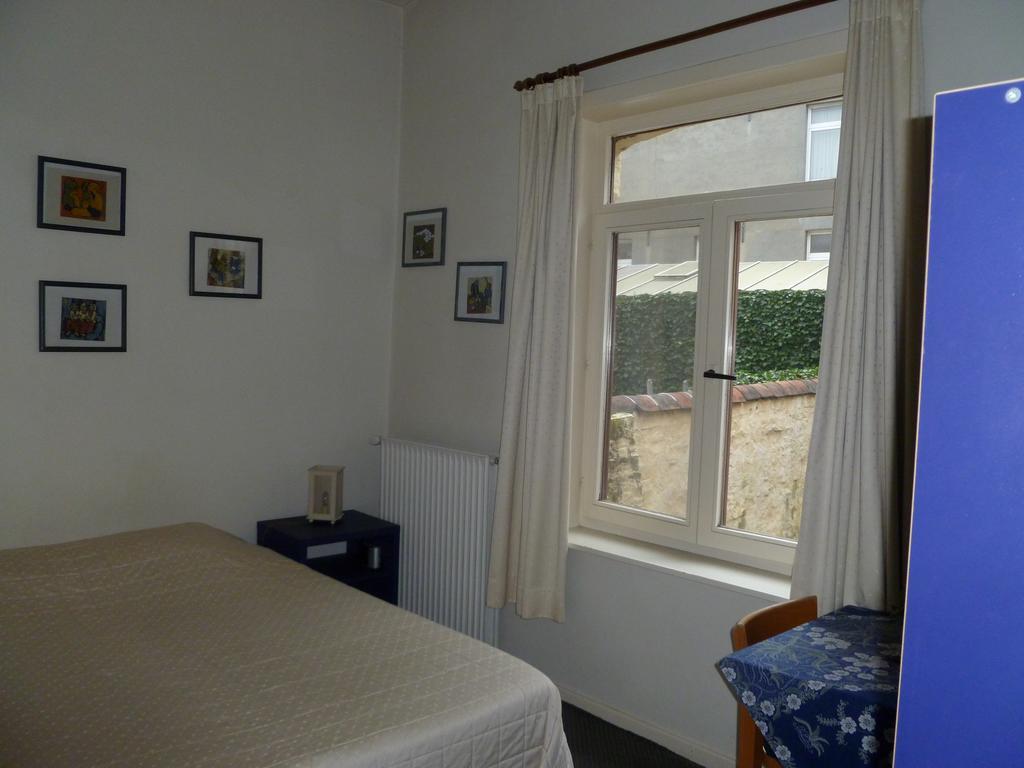 Guest House Adonis Brugia Zewnętrze zdjęcie